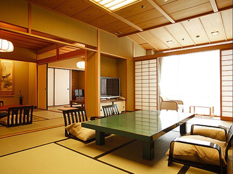 Choraku Ryokan Kobe Ngoại thất bức ảnh